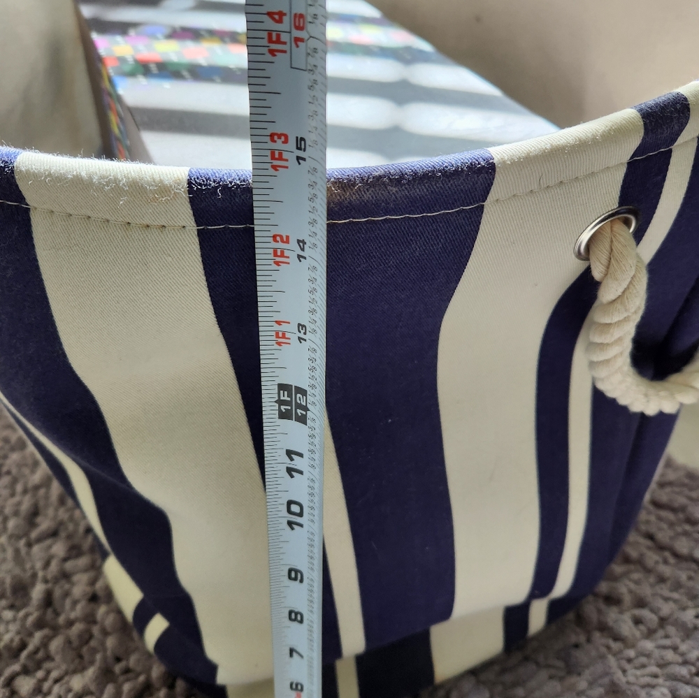 Basket - Picture 2 of 3